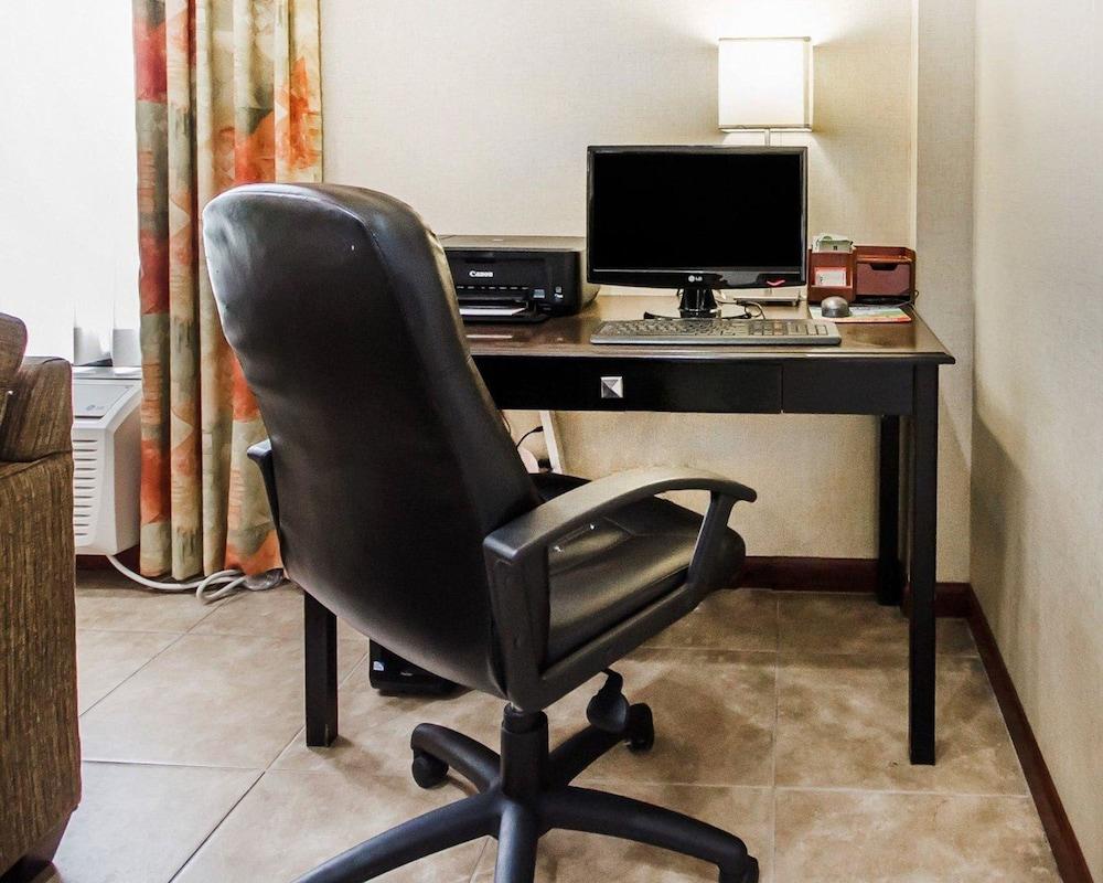 Comfort Inn & Suites La Grange Экстерьер фото