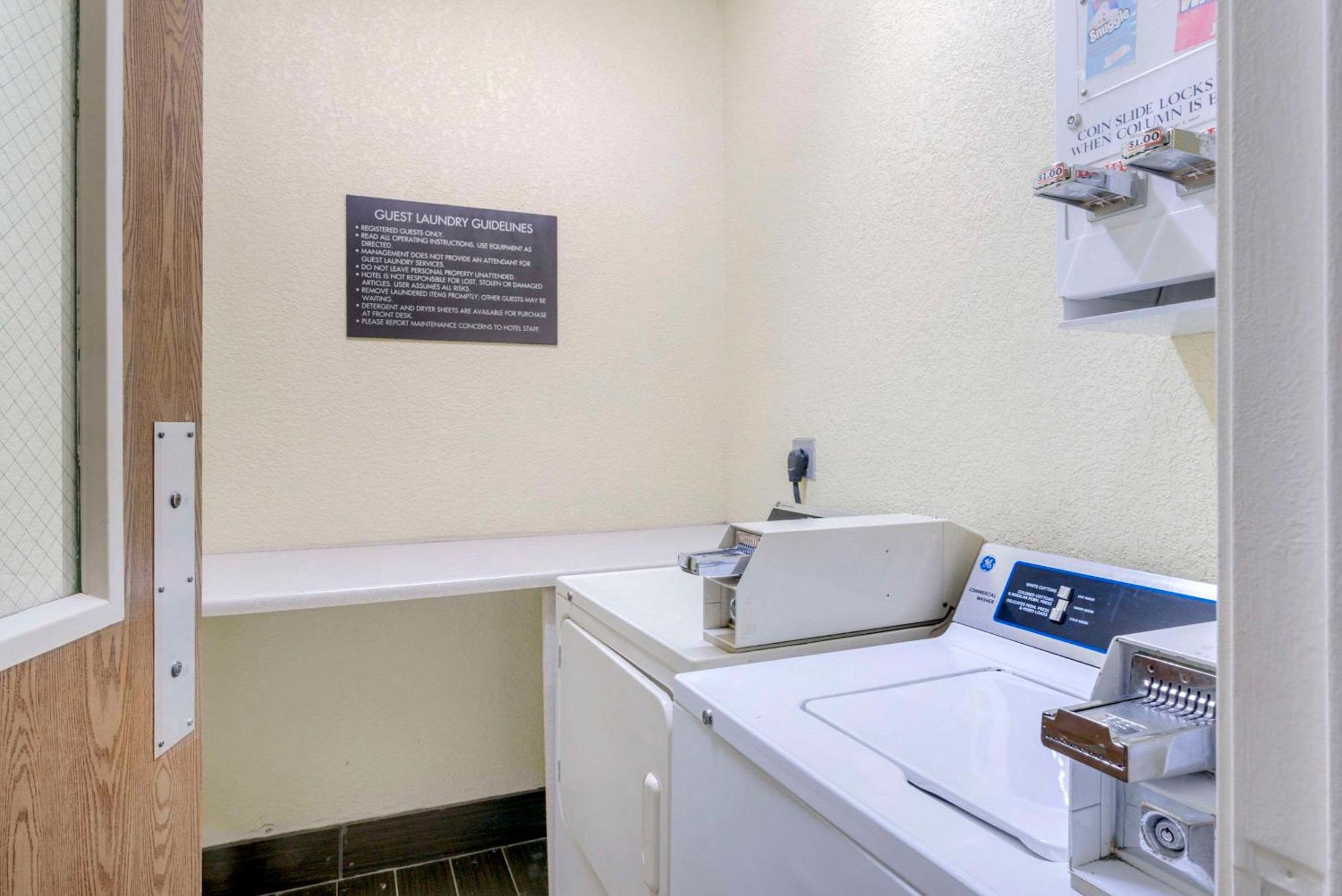 Comfort Inn & Suites La Grange Экстерьер фото